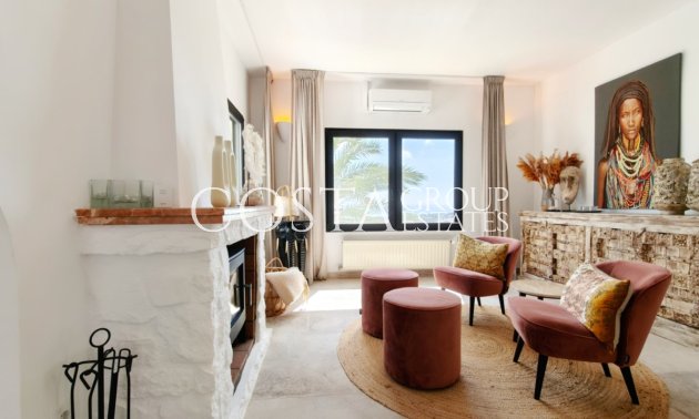 Resale - Villa -
Teulada - Moraira
