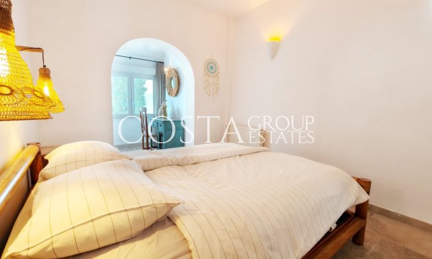 Resale - Villa -
Teulada - Moraira