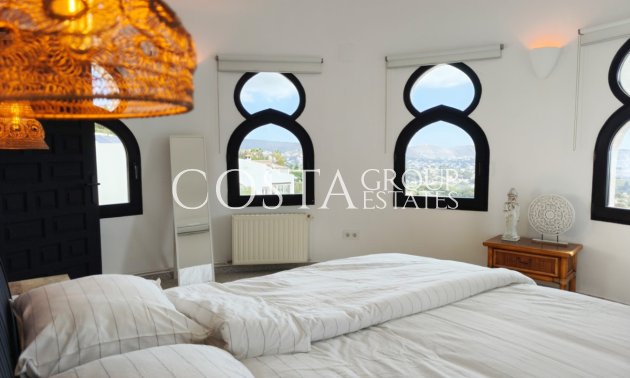 Resale - Villa -
Teulada - Moraira
