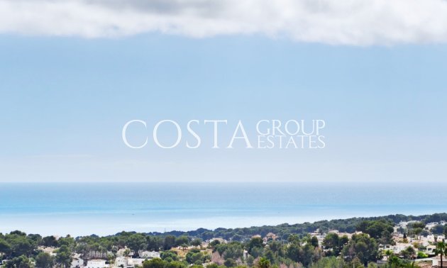 Resale - Villa -
Teulada - Moraira
