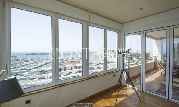Wiederverkauf - Apartments -
Torrevieja - Torrevieja Centro