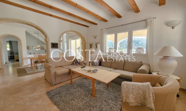 Odsprzedaż - Willa -
Teulada - Moraira