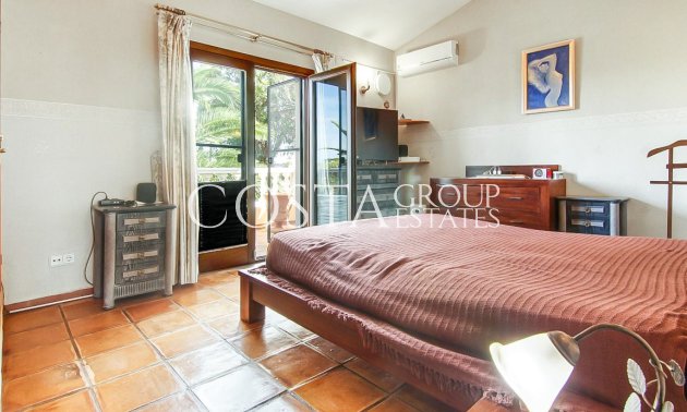 Resale - Villa -
Benissa - Benissa Centro