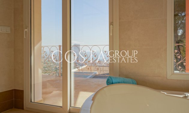 Odsprzedaż - Willa -
Calpe - Calpe Centro