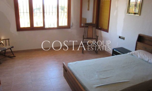 Odsprzedaż - Willa -
Orihuela - Campoamor