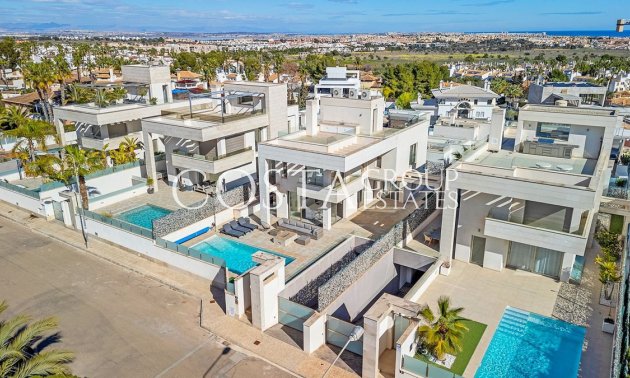 Odsprzedaż - Willa -
Orihuela - Orihuela Costa