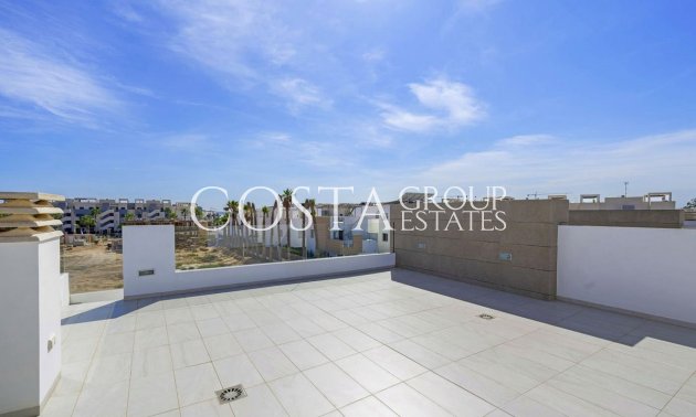 Resale - Villa -
Guardamar del Segura - Guardamar del Segura Centro