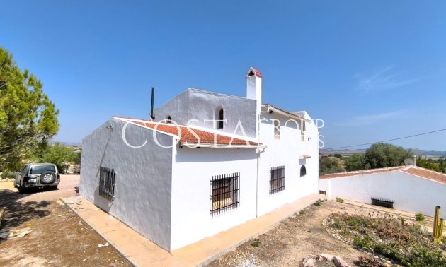 Resale - Villa -
Novelda - Novelda Centro