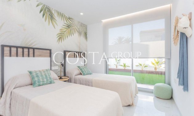 Wiederverkauf - Villa -
Torrevieja - Torrevieja Centro