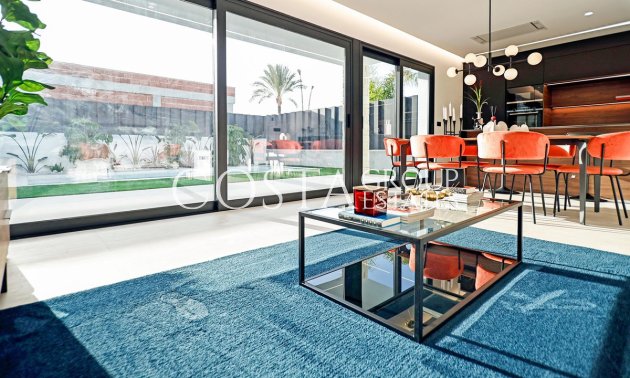 Herverkoop - Villa -
Molina De Segura - Molina de Segura Centro
