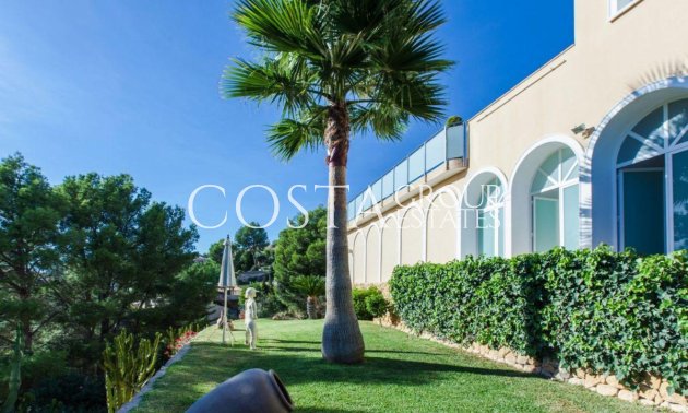 Resale - Villa -
Altea - Altea Centro