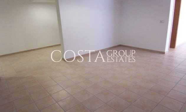 Odsprzedaż - Willa -
Teulada - Moraira