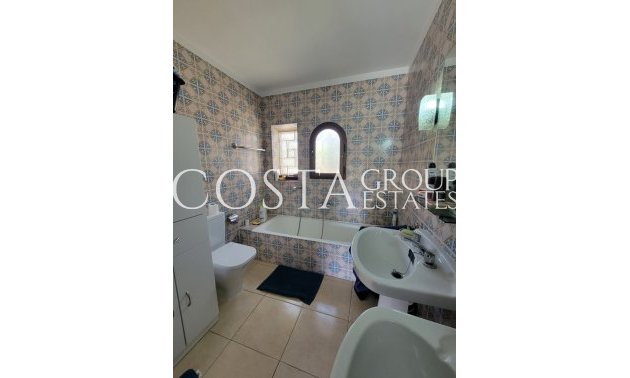 Odsprzedaż - Willa -
Calpe - Calpe Centro
