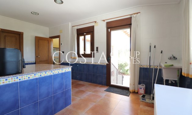 Herverkoop - Villa -
Callosa de Segura - Callosa de Segura Centro