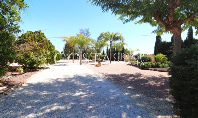 Herverkoop - Villa -
Callosa de Segura - Callosa de Segura Centro