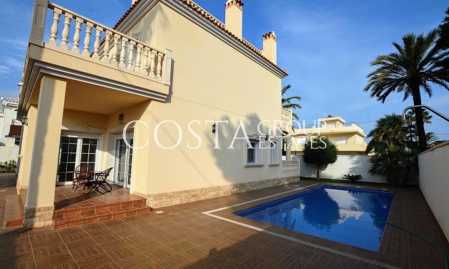 Resale - Villa -
Orihuela - Cabo Roig
