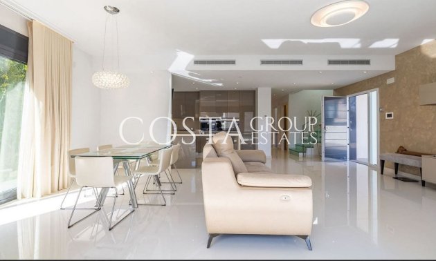 Odsprzedaż - Willa -
Orihuela - Campoamor