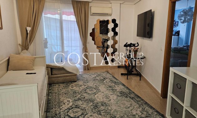 Odsprzedaż - Apartments -
Torrevieja - Torrevieja Centro