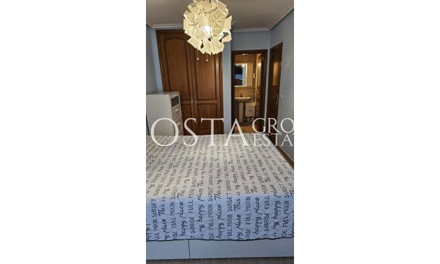 Odsprzedaż - Apartments -
Torrevieja - Torrevieja Centro