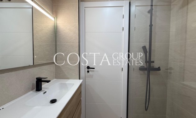 Resale - Apartments -
Alicante - Alicante Centro