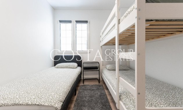 Odsprzedaż - Apartments -
Torrevieja - Torrevieja Centro