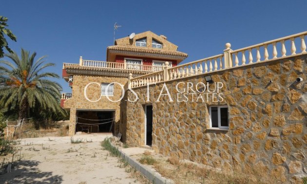 Resale - Villa -
Mazarrón - La Atalaya