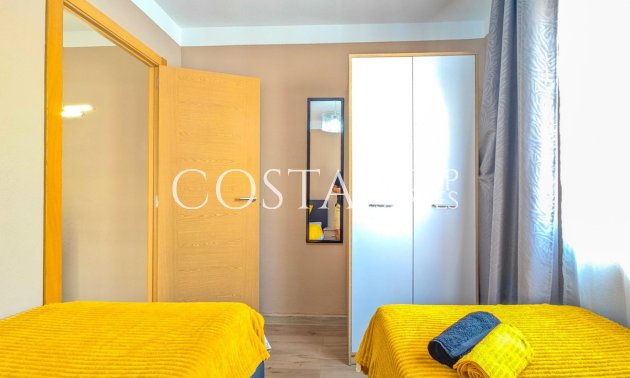 Wiederverkauf - House -
Torrevieja - Torrevieja Centro