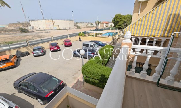 Wiederverkauf - House -
Torrevieja - Torrevieja Centro