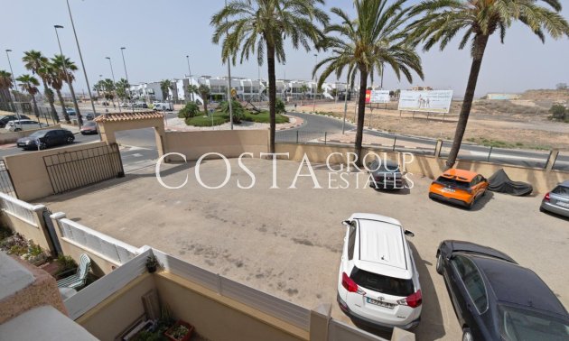 Wiederverkauf - House -
Torrevieja - Torrevieja Centro