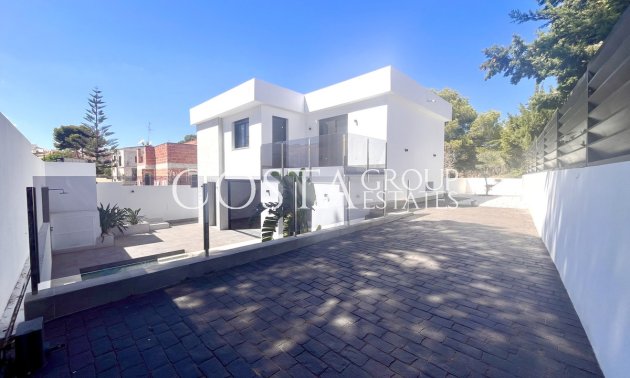 Revente - Villa -
Orihuela - Los Balcones