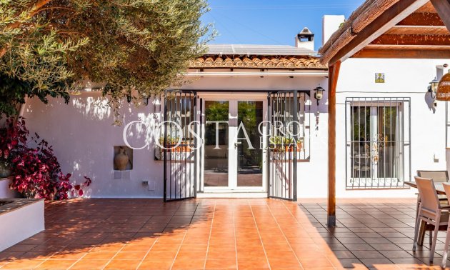 Wiederverkauf - Villa -
Benissa - Benissa Centro