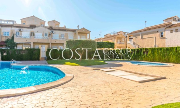Revente - Maison -
Torrevieja - Torrevieja Centro