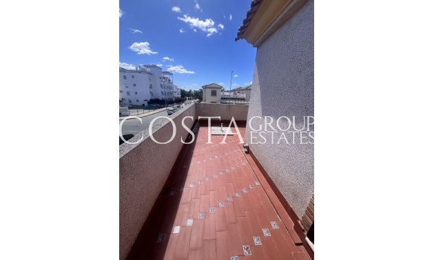 Wiederverkauf - Villa -
Orihuela - Orihuela Costa