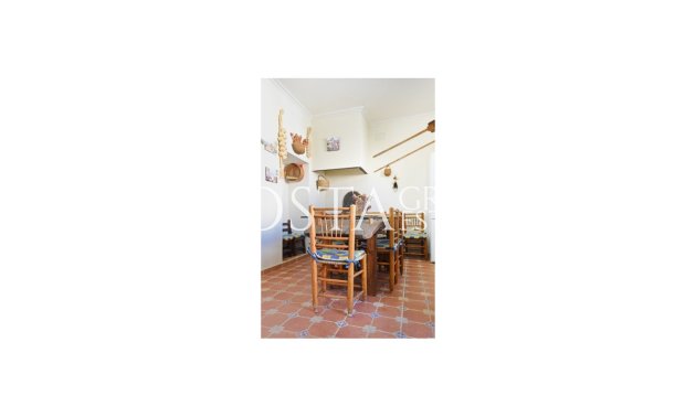 Wiederverkauf - Villa -
Pinoso - Pinoso Centro