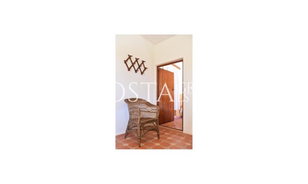 Wiederverkauf - Villa -
Pinoso - Pinoso Centro