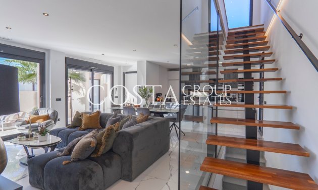 Resale - Villa -
Rojales - Ciudad Quesada
