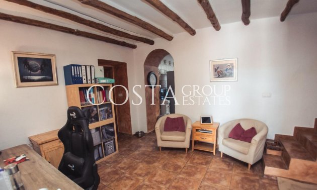 Herverkoop - Villa -
Lorca - Lorca Centro