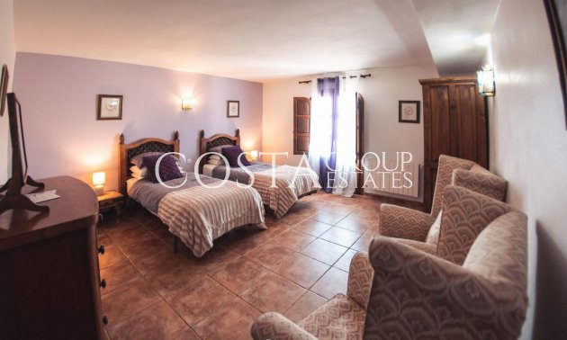 Herverkoop - Villa -
Lorca - Lorca Centro