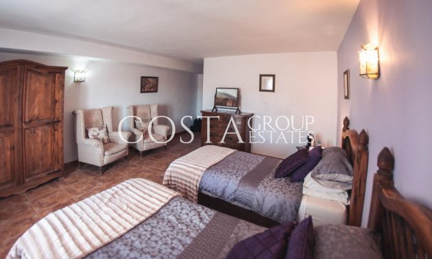 Herverkoop - Villa -
Lorca - Lorca Centro
