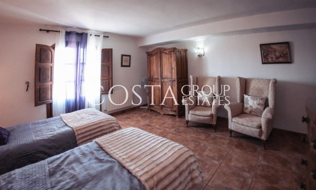 Herverkoop - Villa -
Lorca - Lorca Centro