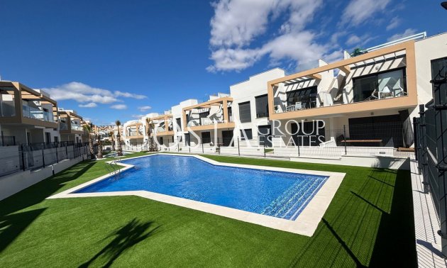 Odsprzedaż - Apartments -
Orihuela - Villamartin