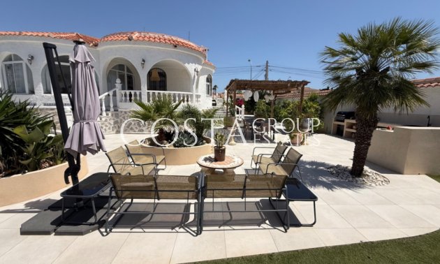 Odsprzedaż - Willa -
Torrevieja - Torrevieja Centro