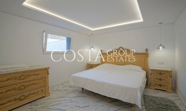 Odsprzedaż - Willa -
Calpe - Calpe Centro