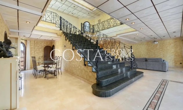 Resale - Villa -
Orihuela - La Zenia