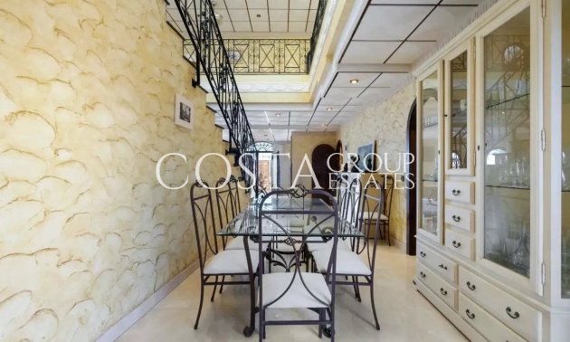 Resale - Villa -
Orihuela - La Zenia