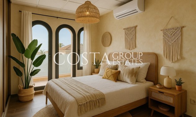 Resale - Villa -
Orihuela - La Zenia