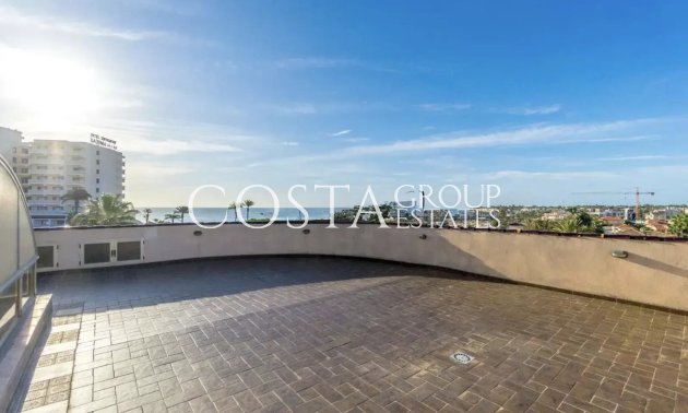 Resale - Villa -
Orihuela - La Zenia