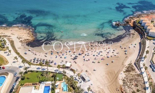 Resale - Villa -
Orihuela - La Zenia