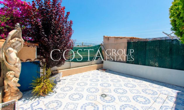 Resale - House -
Orihuela - Orihuela Costa