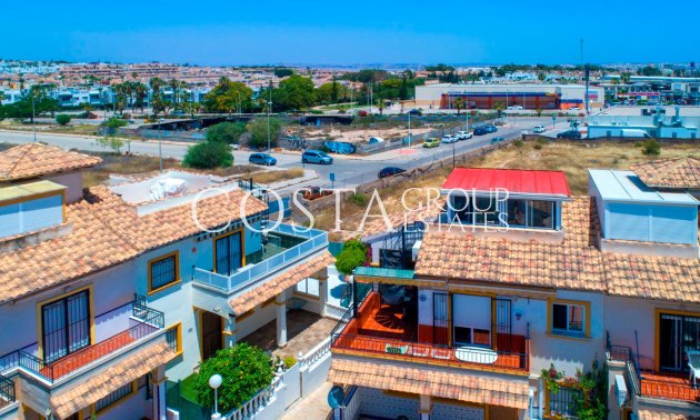Resale - House -
Orihuela - Orihuela Costa